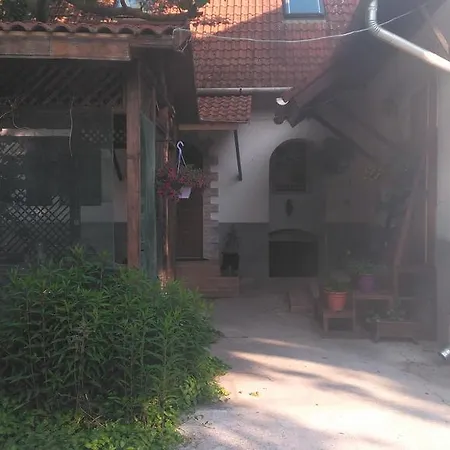 Casa de hóspedes Relaxbakony *